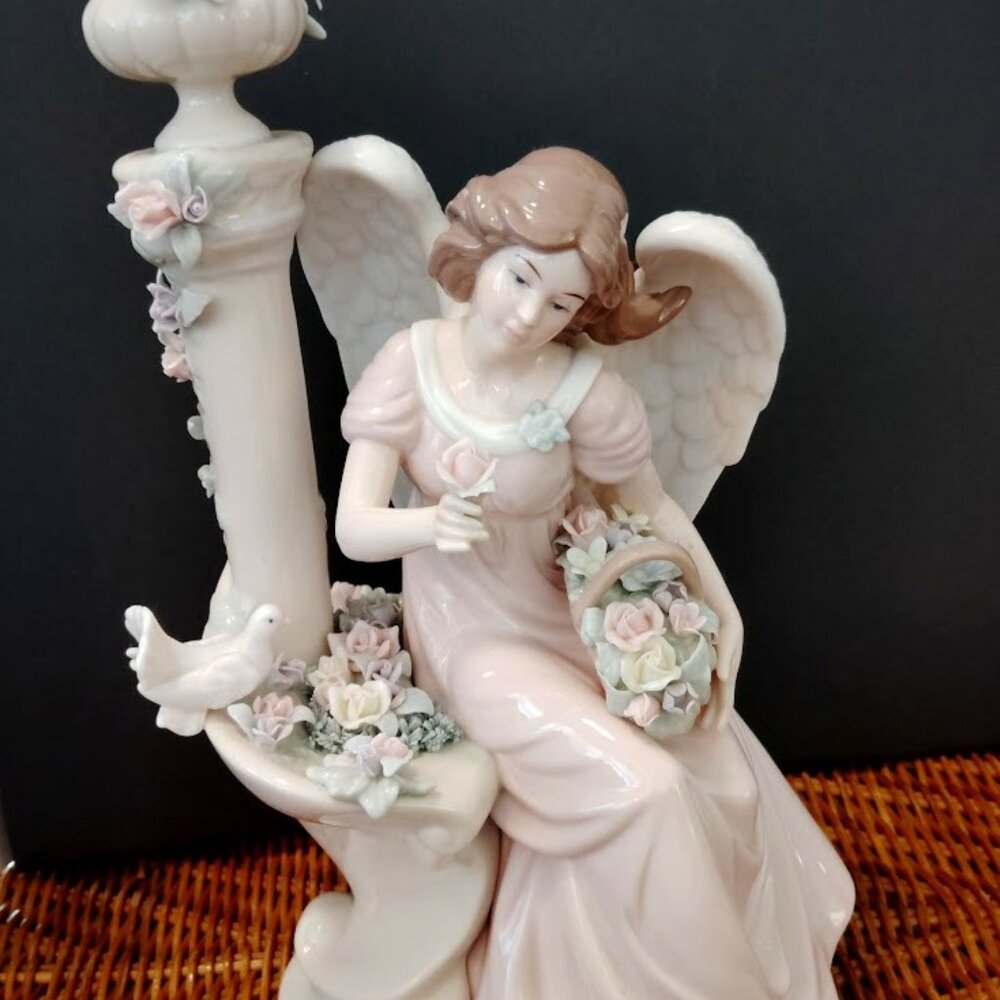 Beautiful Vintage O"Well Large Porcelain Angel Figurine Hand-Painted Holiday